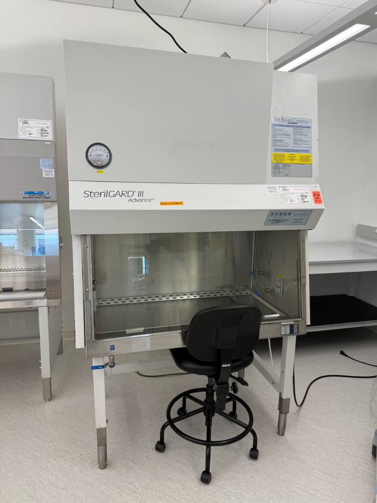 Image of The Baker Company 4' Biosafety Cabinet